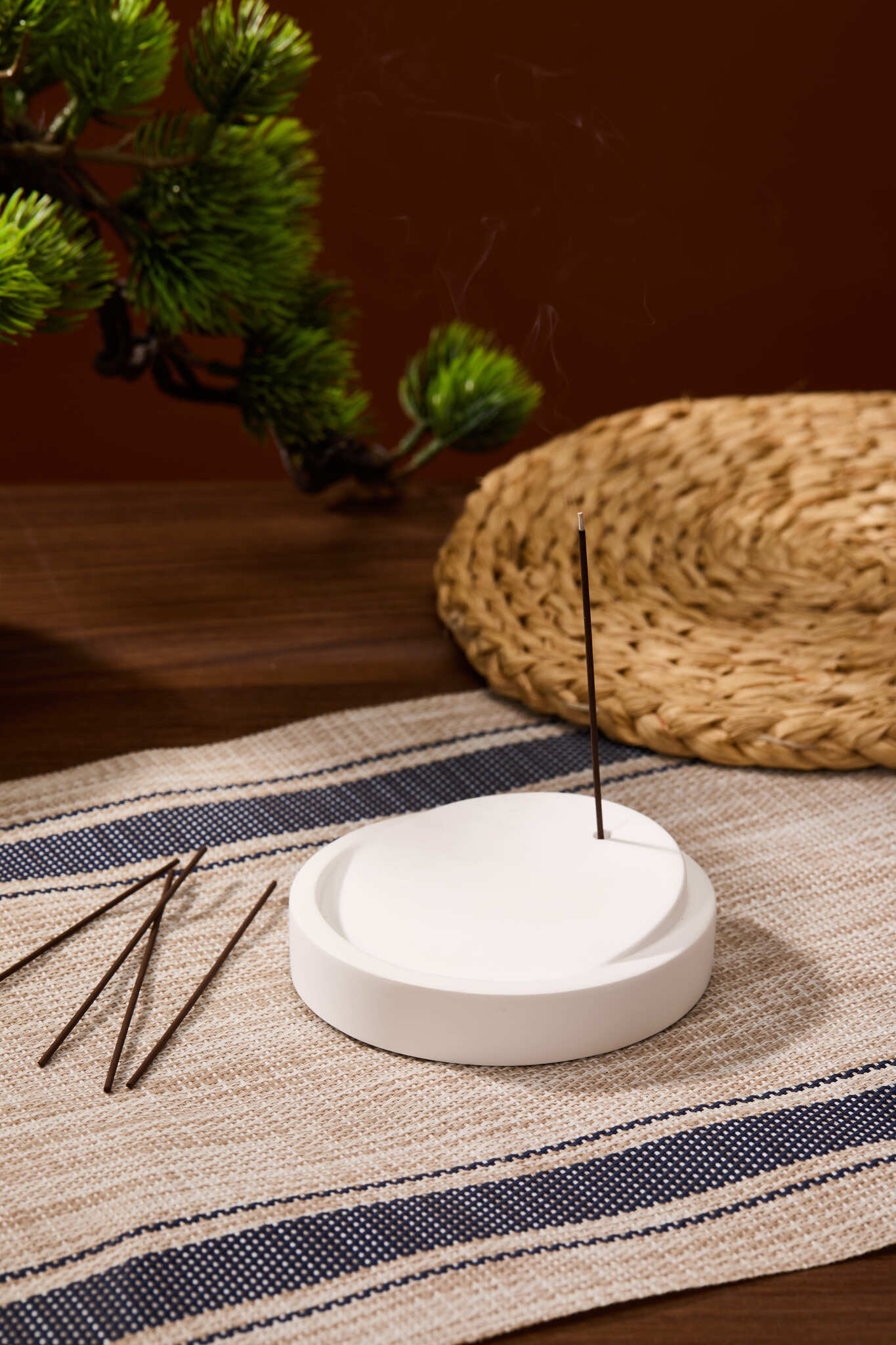Stillness Round Incense Holder