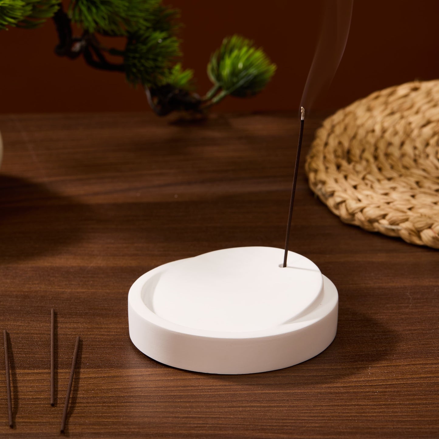 Stillness Round Incense Holder